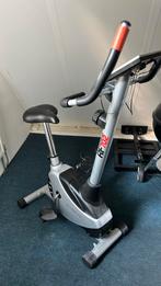 Hometrainer, Sport en Fitness, Fitnessapparatuur, Ophalen, Gebruikt, Metaal, Benen