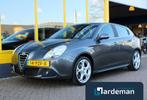 Alfa Romeo Giulietta 1.4 T 170PK Distinctive, Voorwielaandrijving, Stof, Gebruikt, Origineel Nederlands