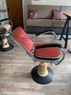 Retro barbierstoel.. gerestaureerd.., Huis en Inrichting, Ophalen of Verzenden, Zo goed als nieuw, Eén