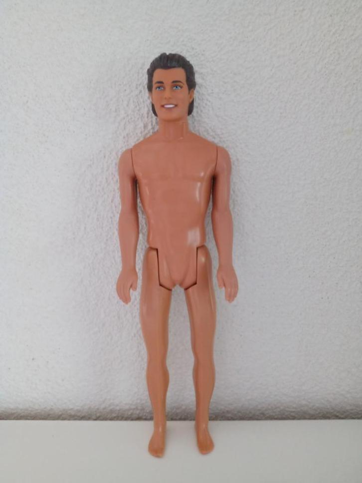Palm Beach KEN (van Barbie) #53462 uit 2002, Verzamelen, Poppen, Gebruikt, Pop, Ophalen of Verzenden