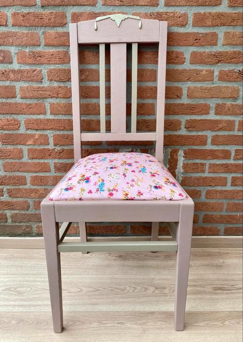 Stoel kinderkamer roze, Kinderen en Baby's, Kinderkamer | Tafels en Stoelen, Zo goed als nieuw, Stoel(en), Ophalen of Verzenden