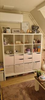 Zo goed als nieuwe kallax kast op pootjes, Huis en Inrichting, 100 tot 150 cm, Ophalen of Verzenden, Zo goed als nieuw, Minder dan 150 cm