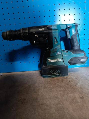 Makita 40v accu combihamer  beschikbaar voor biedingen