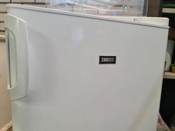 Zanussi Tafelmodel Vriezer - Werkt Prima! beschikbaar voor biedingen