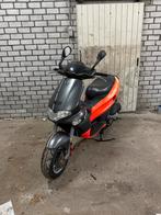 Gilera Runner 172cc Fluo Rosso, Fietsen en Brommers, Ophalen, Zo goed als nieuw, Cilinder, Piaggio