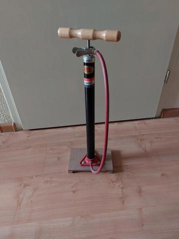 Jumbo Fietspomp.  beschikbaar voor biedingen