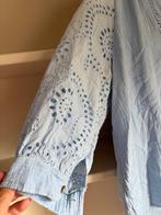 Leuke, lichtblauwe blouse, one size, Verzenden, Zo goed als nieuw, Beige