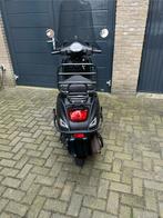 AGM vx50i 2022 scooter., Fietsen en Brommers, Snorfietsen en Snorscooters, Overige merken, Benzine, Gebruikt, Ophalen of Verzenden