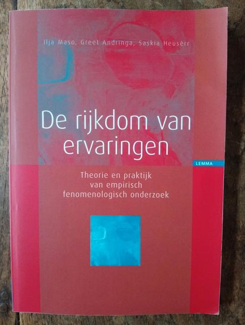 S. Heuserr - De rijkdom van ervaringen, Boeken, Filosofie, Gelezen, Ophalen of Verzenden