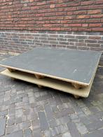 Twee stevige pallets van hout/spaanplaat - gratis, Ophalen, Zo goed als nieuw, 50 mm of meer, Pallet