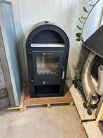 Magna 2 houtkachel prijs €250, Ophalen, Zo goed als nieuw, Hout, Houtkachel