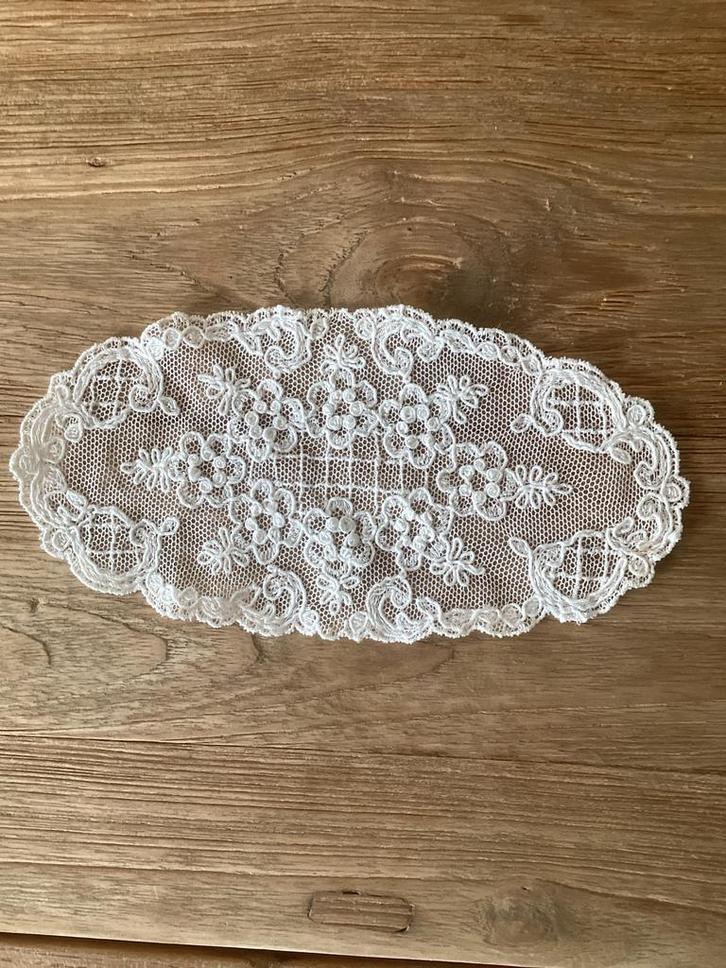 Klein Antiek Kant Kleedje - Handwerk, Kleding | Dames, Jassen | Zomer, Zo goed als nieuw, Wit, Ophalen of Verzenden