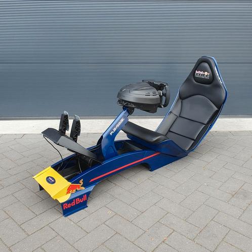 Red Bull F1 playseat + Thrustmaster T300 RS, Spelcomputers en Games, Games | Sony PlayStation 5, Refurbished, Ophalen