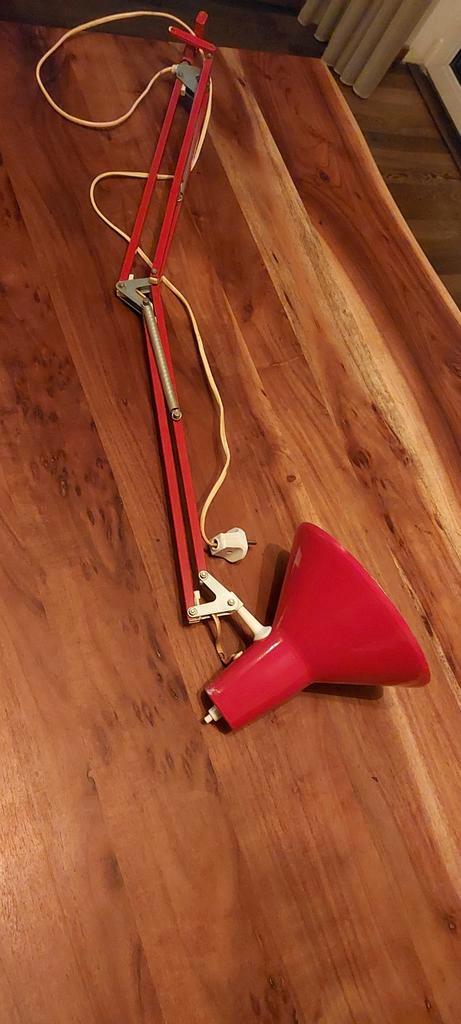Vintage Jaren 70 Rode Bureaulamp, Huis en Inrichting, Lampen | Vloerlampen, Gebruikt, Minder dan 100 cm, Ophalen of Verzenden
