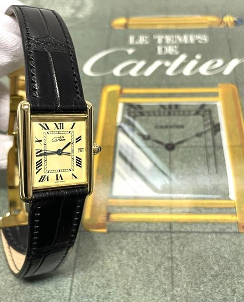 Must de Cartier Tank Large Date Ivory Roman Dial Quartz 2413, Sieraden, Tassen en Uiterlijk, Horloges | Dames, Zo goed als nieuw