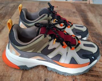 Sneakers van Zara Maat 35 beschikbaar voor biedingen