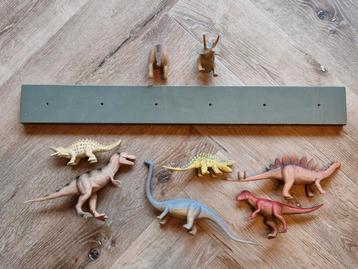 Dino kapstokje project beschikbaar voor biedingen