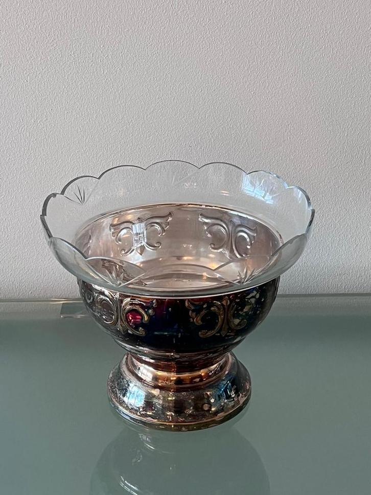 Vintage glazen schaal met verzilverde voet – decoratief en s, Antiek en Kunst, Antiek | Goud en Zilver, Ophalen