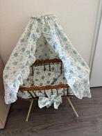 Nostalgische poppenwieg, Ophalen of Verzenden, Gebruikt, Babypop