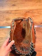 Wilson Pro 9 softbal handschoen, Sport en Fitness, Honkbal en Softbal, Ophalen of Verzenden, Softbal, Handschoen