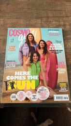 Cosmo girl #3 2021, Ophalen of Verzenden