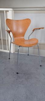 Fritz Hansen Vlinderstoel Serie 7 met armleuningen, Huis en Inrichting, Stoelen, Ophalen of Verzenden, Gebruikt, Eén