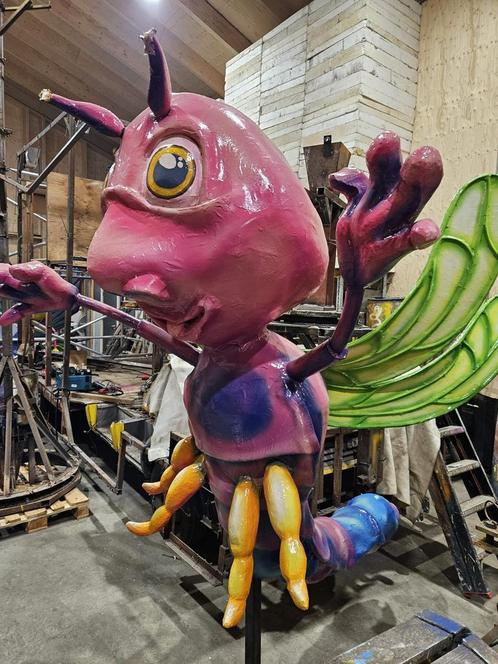 Libelle carnavalswagen, thema lente/insecten/vliegen, Hobby en Vrije tijd, Overige Hobby en Vrije tijd, Ophalen