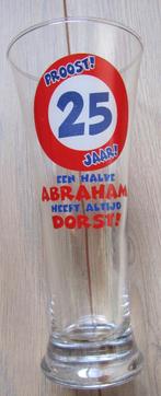 1 Bier glas 25 jaar - halve Abraham - leuk cadeau, Ophalen of Verzenden, Zo goed als nieuw, Overige typen, Verjaardag