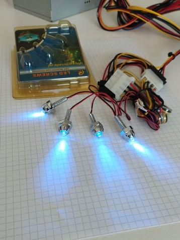 Sunbeam LED Screws blauw voor vintage PC modding beschikbaar voor biedingen