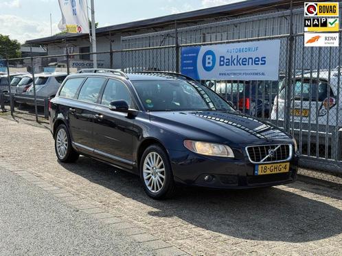 Volvo V70 2.5T Momentum | Airco | Cruise | Leder | Trekhaak, Auto's, Volvo, Bedrijf, Te koop, V70, ABS, Airbags, Airconditioning