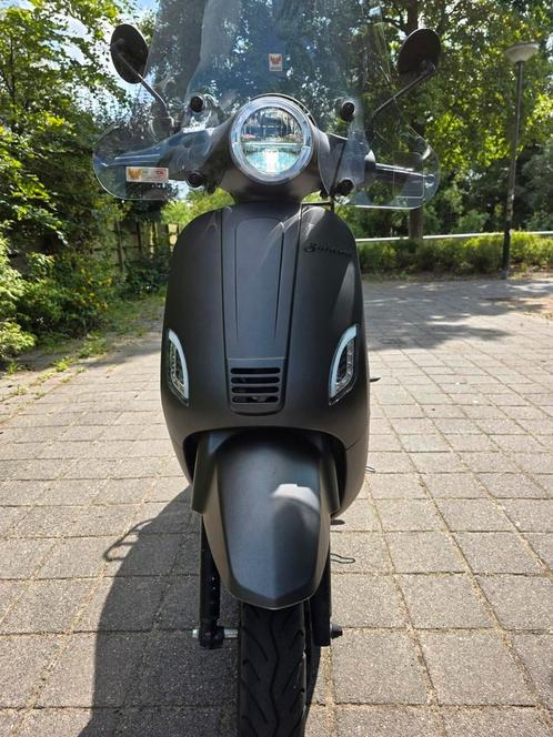 Santini E-CAPRI, Fietsen en Brommers, Scooters | Overige merken, Zo goed als nieuw, Elektrisch, Ophalen