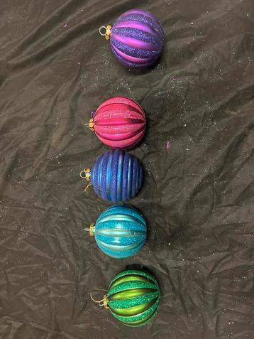 5 kleuren kerst ballen grote partij beschikbaar voor biedingen