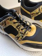 Schoenen sneakers maat 37 zgan mooi zie alle foto,s, Geel, Ophalen of Verzenden, Sneakers of Gympen, Zo goed als nieuw