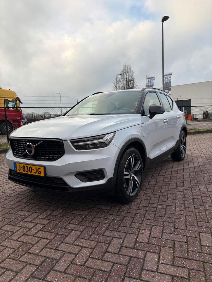 Volvo XC40 T5 hybrid R-Design 2020 trekhaak vol, Auto's, Volvo, Particulier, XC40, ABS, Achteruitrijcamera, Adaptieve lichten