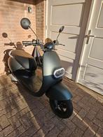 mosgroene IVA electrische scooter, Fietsen en Brommers, Scooters | Overige merken, Maximaal 45 km/u, Elektrisch, Zo goed als nieuw