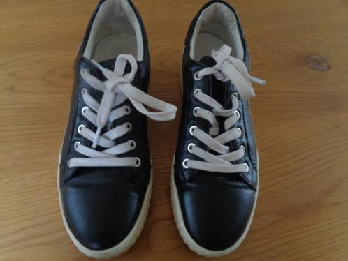 GABOR leren sneakers. mt 40G, Kleding | Heren, Schoenen, Zo goed als nieuw, Sneakers of Gympen, Zwart, Ophalen of Verzenden