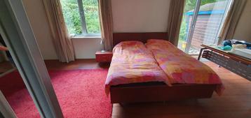 Tweepersoonsbed 180 * 2,10 beschikbaar voor biedingen