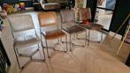 Eetkamerstoel Eleonora Mees Vintage Leder 4 stuks (€99/stk), Ophalen, Zo goed als nieuw, Overige kleuren, Twee