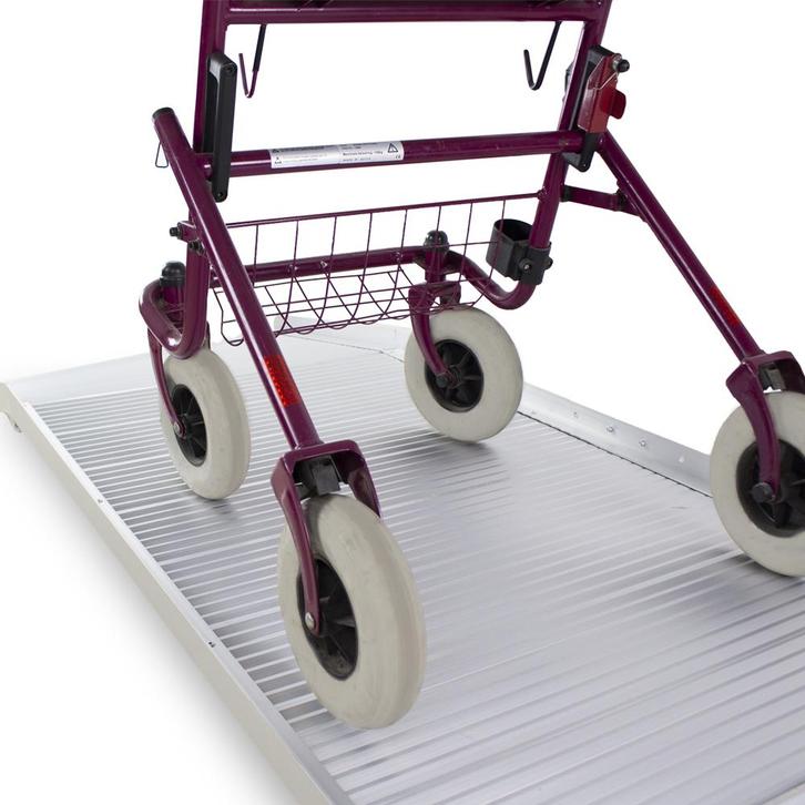 Oprijplaat, oprijplank extra breed - 240cm van €389,- voor, Diversen, Rollators, Zo goed als nieuw, Ophalen