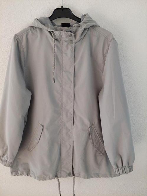 Nieuwe zomerjas+capuchon lang74cm Jean Pascale 46(S) l.grijs, Kleding | Heren, Jassen | Zomer, Nieuw, Maat 46 (S) of kleiner, Grijs