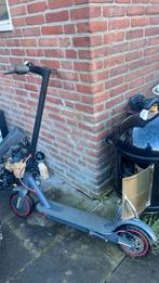 Elektrische step - scherm moet gemaakt, Fietsen en Brommers, Ophalen of Verzenden, Gebruikt, Elektrische step (E-scooter)