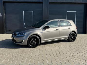 Volkswagen Golf GTE 1.4 TSI 2015 NAP/19 inch/Apple carplay/ beschikbaar voor biedingen
