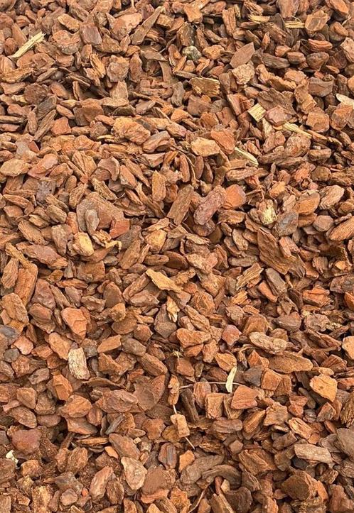 Boomschors / houtsnippers aangeboden vanaf €25 per kuub, Tuin en Terras, Aarde en Mest, Ophalen of Verzenden