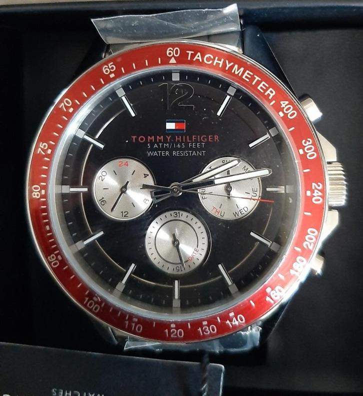 Herenhorloge van Tommy Hilfiger, Sieraden, Tassen en Uiterlijk, Horloges | Heren, Nieuw, Overige merken, Staal, Ophalen of Verzenden