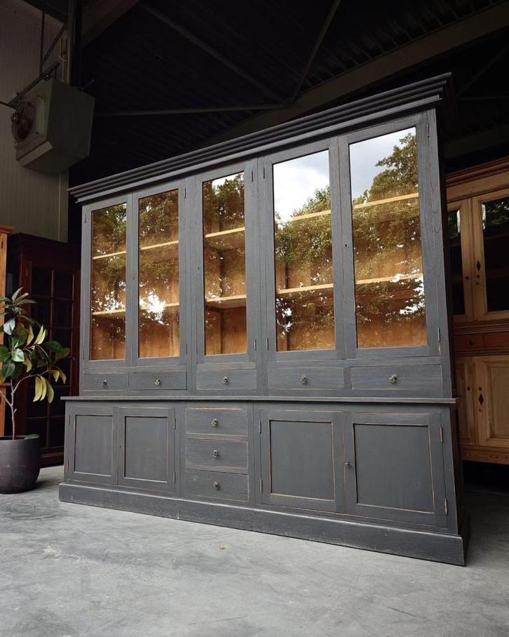 Brede XL buffetkast | Grote zwarte Winkelkast | #2081, Huis en Inrichting, Kasten | Buffetkasten, Gebruikt, 200 cm of meer, 200 cm of meer