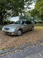 Mercedes-Benz E-Klasse 3.5 E350 Sedan AUT 2005, Auto's, Mercedes-Benz, Automaat, Zwart, USB, Beige