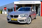 BMW 2-serie Coupé 218i High Executive Aut. Xenon|Leder|Navi, Auto's, BMW, Automaat, 65 €/maand, Gebruikt, 4 stoelen