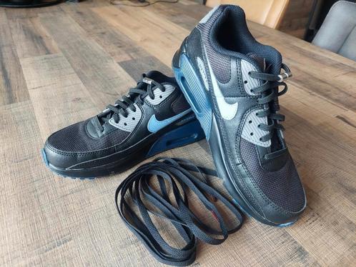 Nieuwe Nike Air Max 90 maat 37,5, Kinderen en Baby's, Kinderkleding | Schoenen en Sokken, Nieuw, Schoenen, Ophalen of Verzenden