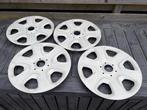 4 originele Ford Ka wieldoppen gebruikt, Auto diversen, Wieldoppen, Ophalen of Verzenden, Gebruikt