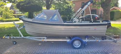 Corsiva 475 New Age Sloep incl. aanhanger., Watersport en Boten, Sloepen, Zo goed als nieuw, Tot 10 pk, 3 tot 6 meter, Buitenboordmotor
